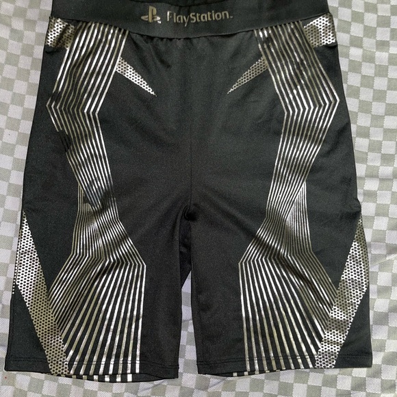 PLAYSTATION x Forever 21 Athletic Set - Picture 9 of 16